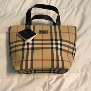 burberry pocketbooks on sale